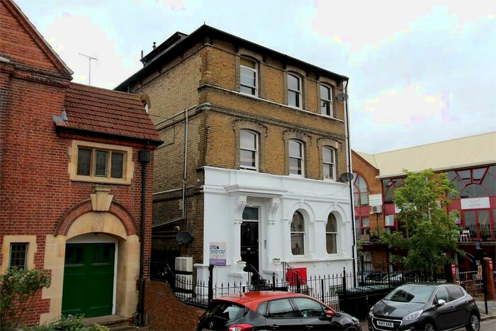 2 Bedroom Flat To Rent In The Campsbourne, Hornsey, N8