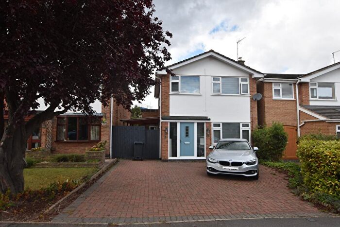 3 Bedroom Detached House For Sale In Thirlmere Drive, Loughborough, LE11
