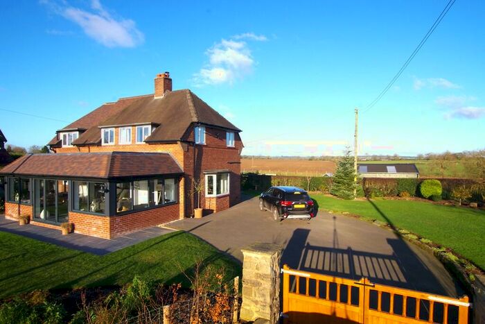 4 Bedroom Detached House For Sale In Withington Lane, Leigh, ST10