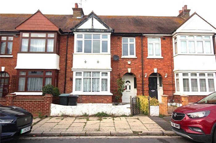 3 Bedroom Terraced House To Rent In Lingfield Road, Gravesend, Kent, DA12