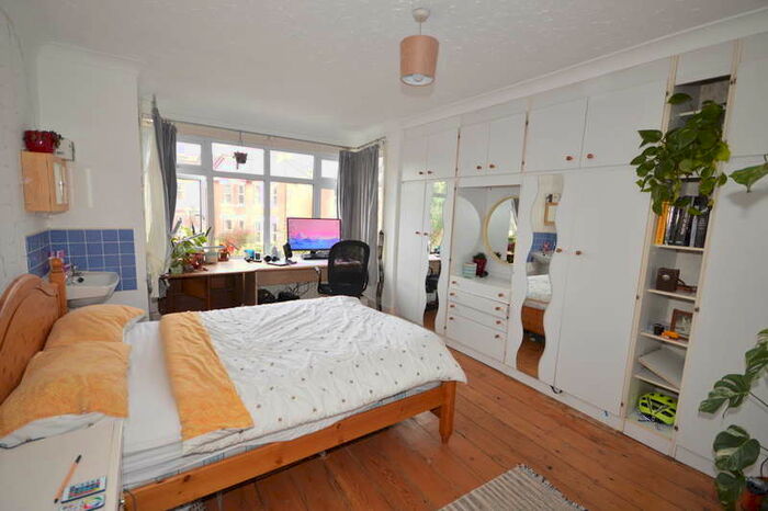 4 Bedroom Detached House To Rent In Heathwood Road, Winton, BH9