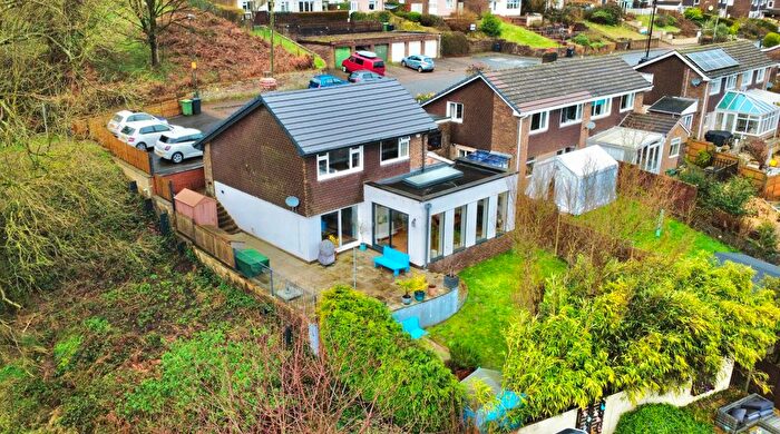 4 Bedroom Detached House For Sale In The Crescent, Mitcheldean, GL17