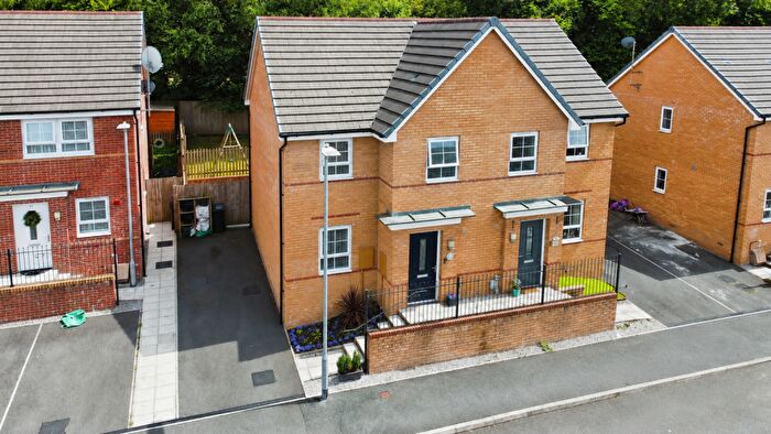 3 Bedroom Semi Detached House For Sale In Hooper Way, Tonna, Neath, SA11