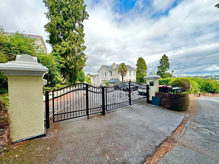 1 Bedroom Flat For Sale In Rawlyn Road, Torquay, TQ2