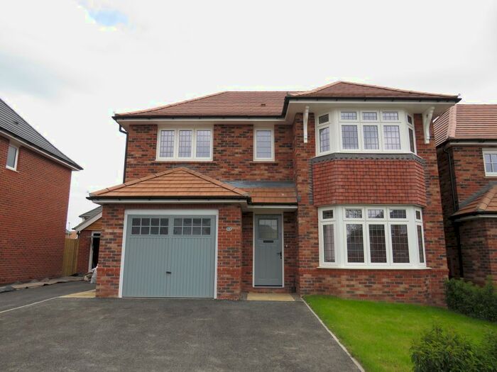 4 Bedroom Detached House To Rent In Hilltop Grove, Shaftesbury, SP7