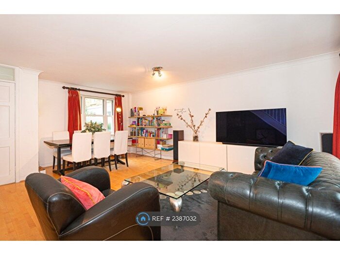 2 Bedroom Terraced House To Rent In Palace Mews, London, SW6