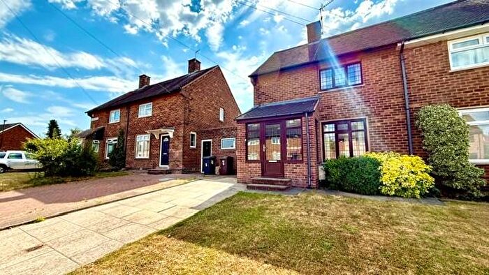 2 Bedroom House To Rent In Reney Drive, Sheffield, S8