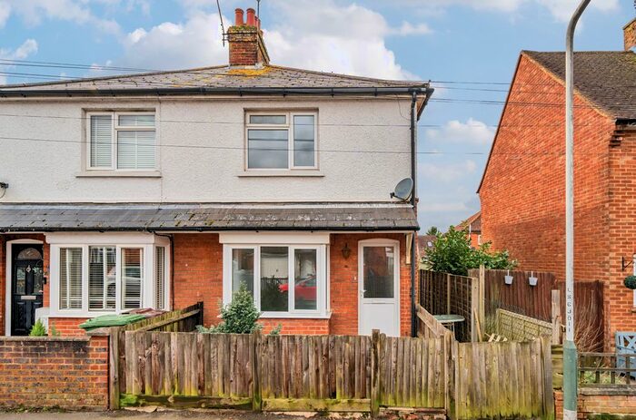 2 Bedroom Semi-Detached House To Rent In Southwood Road, Tunbridge Wells, TN4