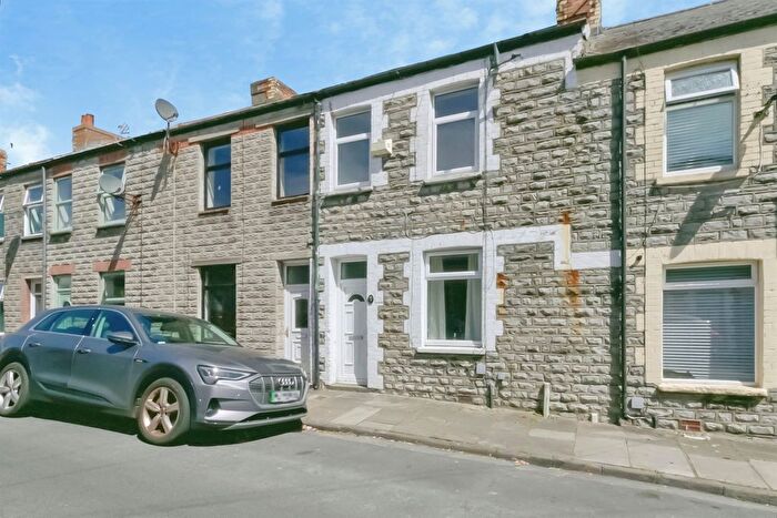 3 Bedroom Terraced House For Sale In Lee Road, Barry, CF63