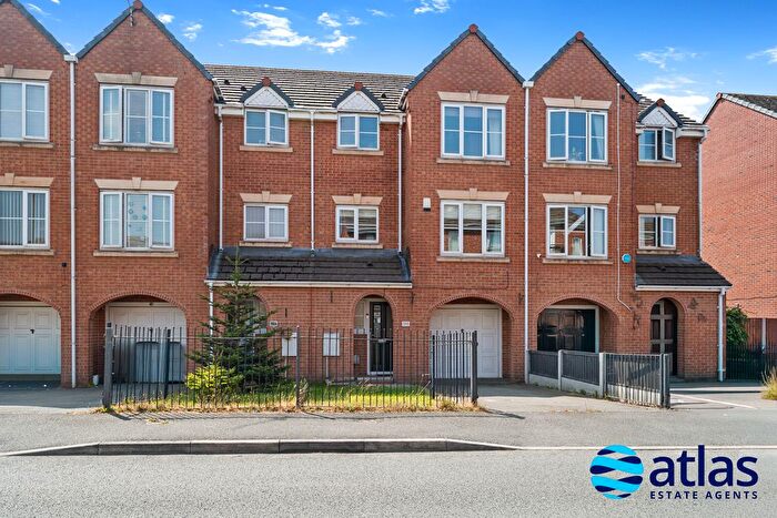 3 Bedroom Town House For Sale In Hansby Drive, Speke, L24