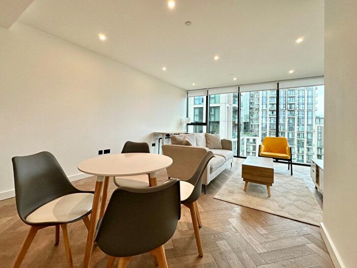 2 Bedroom Flat To Rent In Merino Gardens, London, E1W