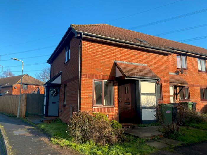1 Bedroom Detached House To Rent In Campion Hall Drive, Didcot, Oxfordshire, OX11
