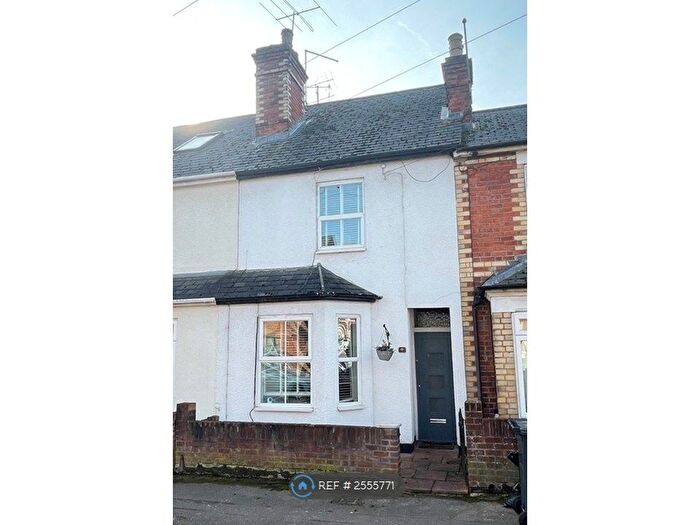 3 Bedroom Terraced House To Rent In Queens Road, Caversham, Reading, RG4