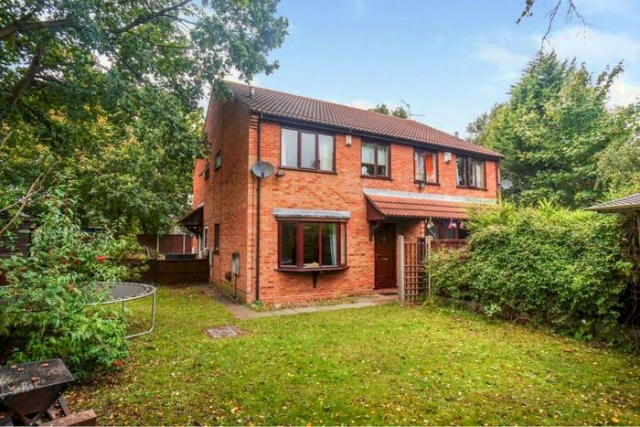 2 Bedroom Terraced House To Rent In Woodvale Close, Lincoln, Lincolnshire, LN6