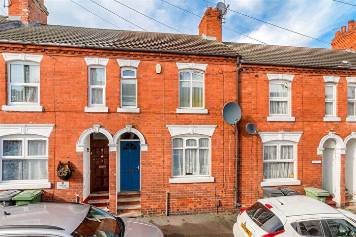 2 Bedroom Property To Rent In Salisbury Road, Wellingborough, NN8