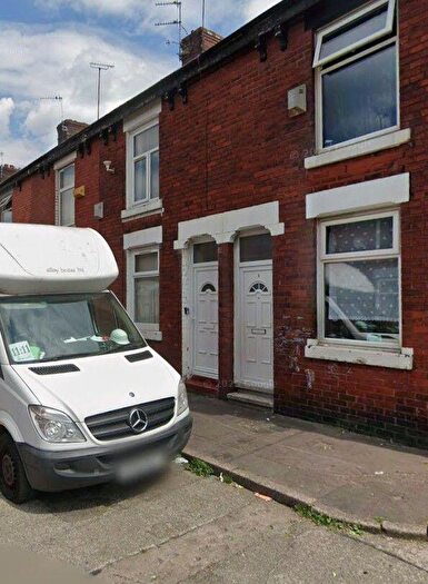 3 Bedroom Terraced House To Rent In Dunston Street, Manchester, M11