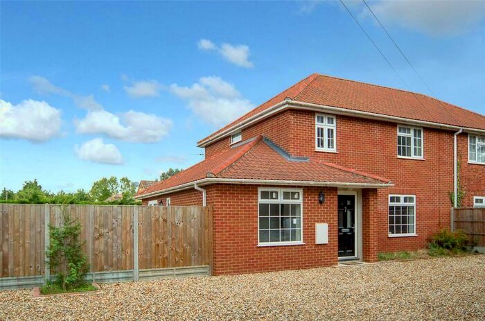 4 Bedroom Semi-Detached House To Rent In Station Road, Lakenheath, Brandon, IP27