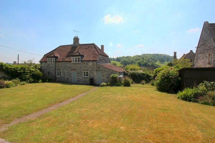 3 Bedroom Detached House To Rent In Newton St. Loe, Bath, BA2