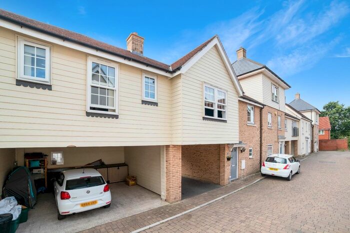 2 Bedroom Detached House To Rent In Meander Mews, Colchester, CO1
