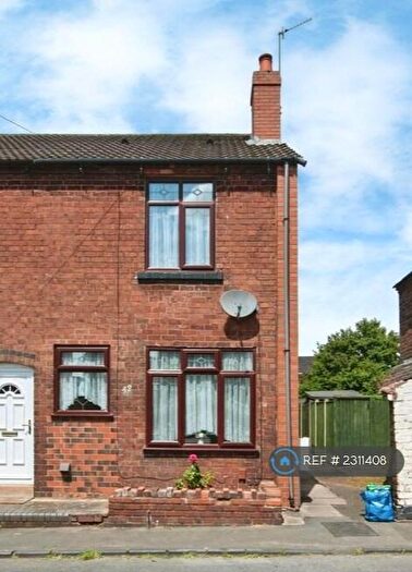 2 Bedroom End Of Terrace House To Rent In Stewkins, Stourbridge, DY8