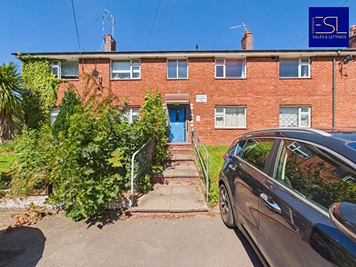 1 Bedroom Flat For Sale In Charminster Drive, Coventry, CV3