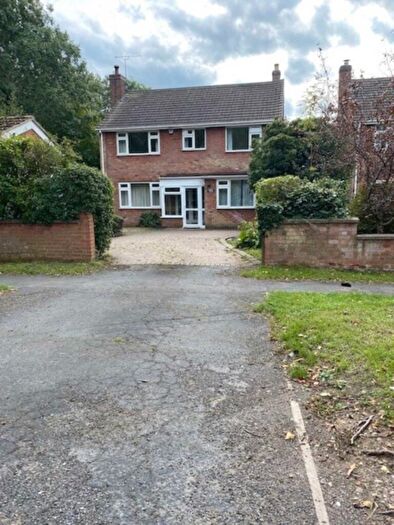 4 Bedroom House To Rent In Main Street, Ullesthorpe, LE17