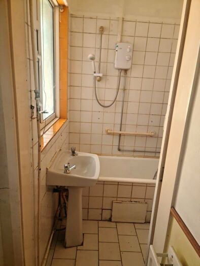 4 Bedroom Terraced House To Rent In St. Agathas Road, Coventry, CV2