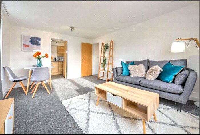 2 Bedroom Flat To Rent In Haybridge Road, Hadley, Telford, Shropshire, TF1