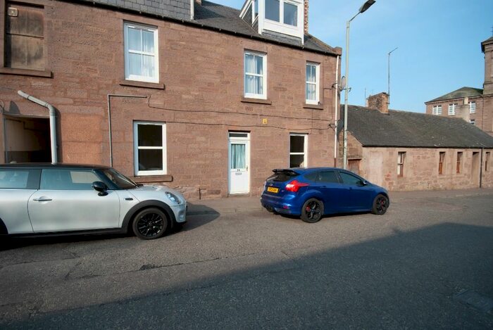 2 Bedroom Flat To Rent In Union Street, Brechin, Angus DD9