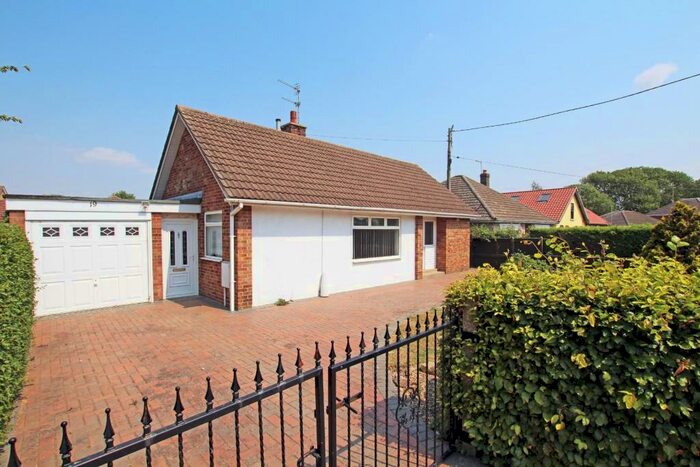 2 Bedroom Detached Bungalow To Rent In Kemp Street, Crowland, Peterborough, PE6