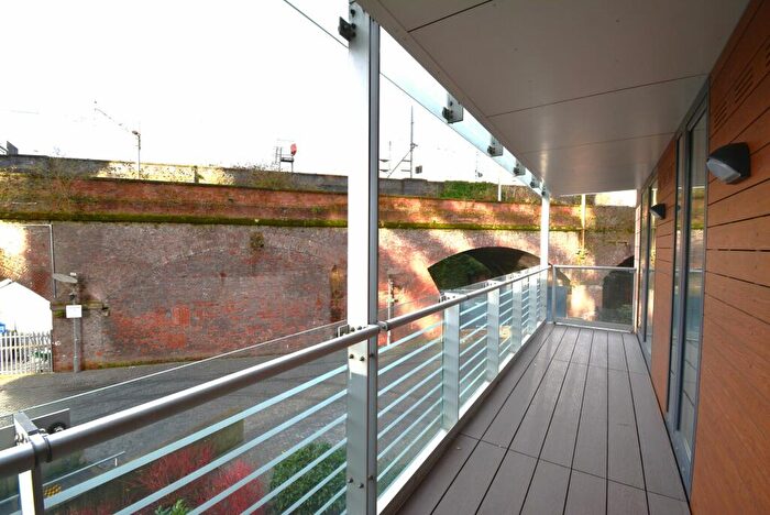 2 Bedroom Apartment To Rent In Kelso Place, Manchester, M15