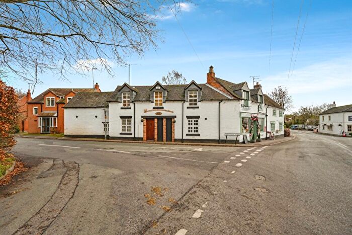 3 Bedroom Character Property For Sale In Hollybush Road, Newborough, Burton-On-Trent, DE13