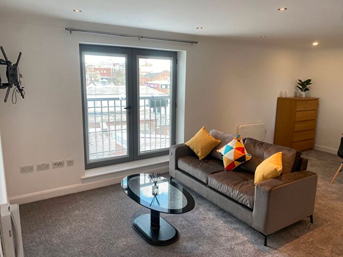 1 Bedroom Flat To Rent In Westgate, Wakefield, WF1