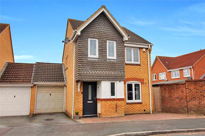 3 Bedroom Detached House For Sale In Darius Way, Swindon, Wiltshire, SN25