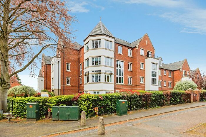 1 Bedroom Flat For Sale In Harlestone Road, Northampton, NN5