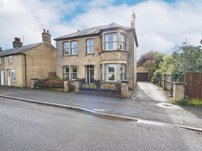 4 Bedroom Detached House To Rent In Mill Green, Warboys, Cambridgeshire, PE28
