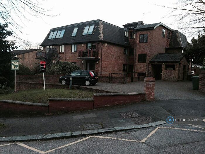 2 Bedroom Flat To Rent In Taymount Rise, London, SE23