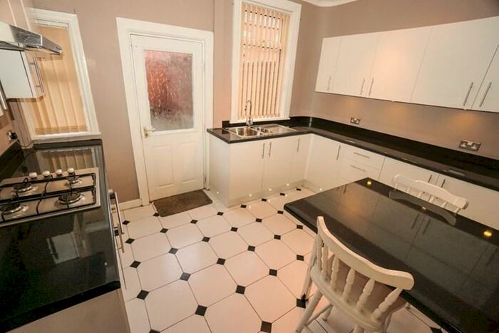 2 Bedroom Terraced House To Rent In Hatfield Road, Halliwell, BL1
