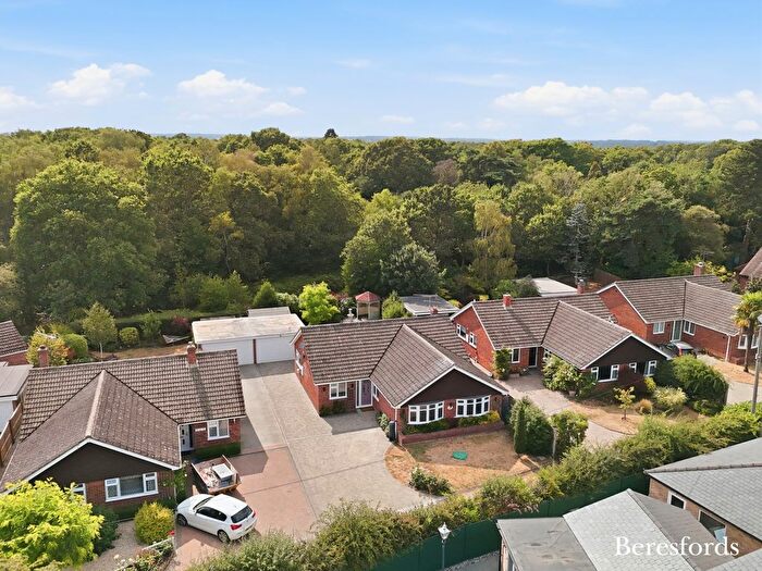 4 Bedroom Bungalow For Sale In Birches Walk, Galleywood, CM2