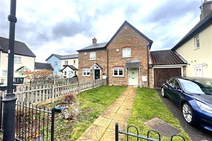 2 Bedroom End Of Terrace House To Rent In Willow Tree Close, Abridge, Romford, RM4