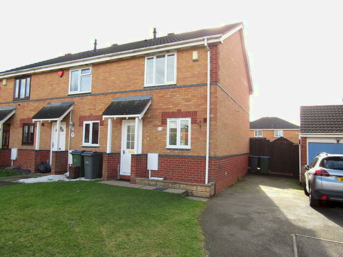 2 Bedroom End Of Terrace House To Rent In Broad Croft, Tipton, DY4