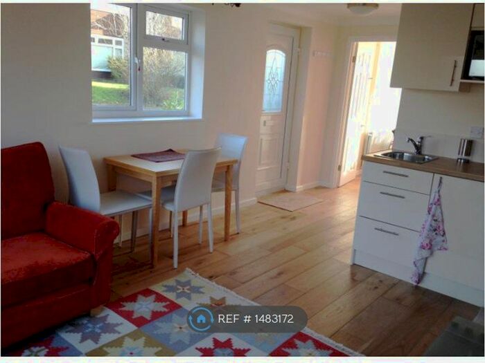 1 Bedroom Flat To Rent In Girton, Girton, Cambridge, CB3