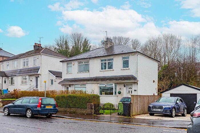 2 Bedroom Semi Detached House For Sale In Orchard Park Avenue, Glasgow, G46