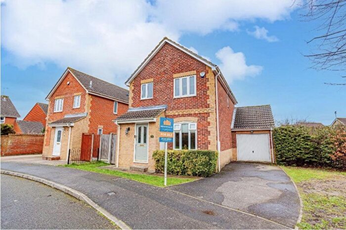 3 Bedroom Detached House For Sale In Friesian Way, Ashford, TN24
