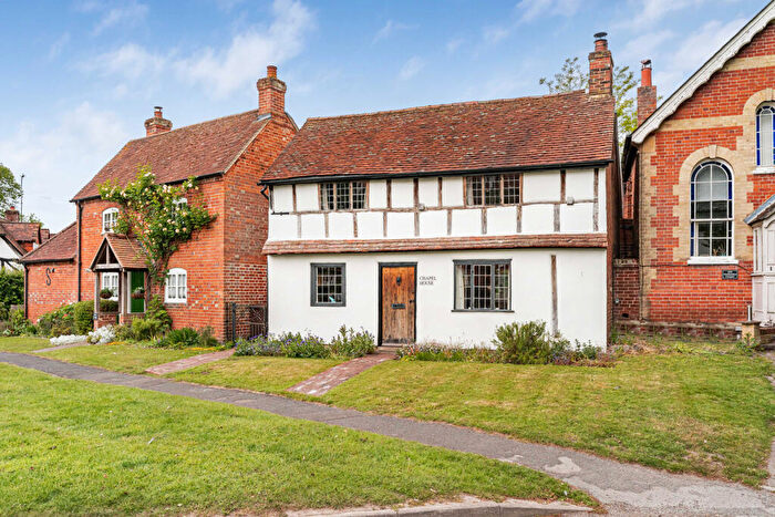 2 Bedroom Cottage For Sale In Chapel Square, East Hendred, OX12