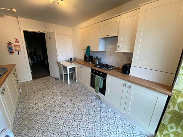 4 Bedroom Flat To Rent In Eaton Crescent, Uplands, Swansea, SA1