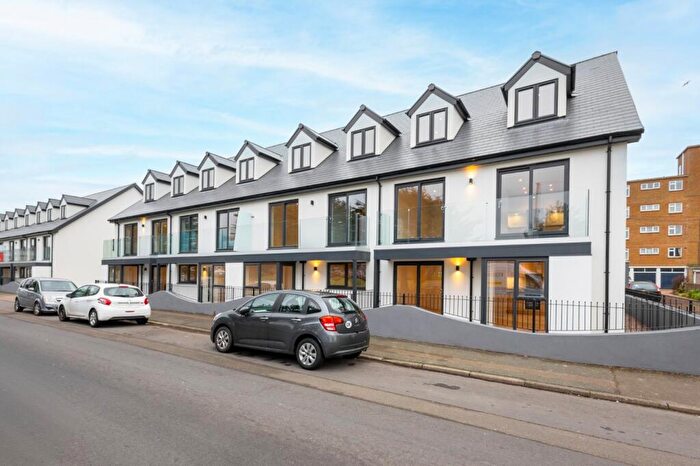 2 Bedroom Apartment To Rent In South Road, Hythe, Kent, CT21