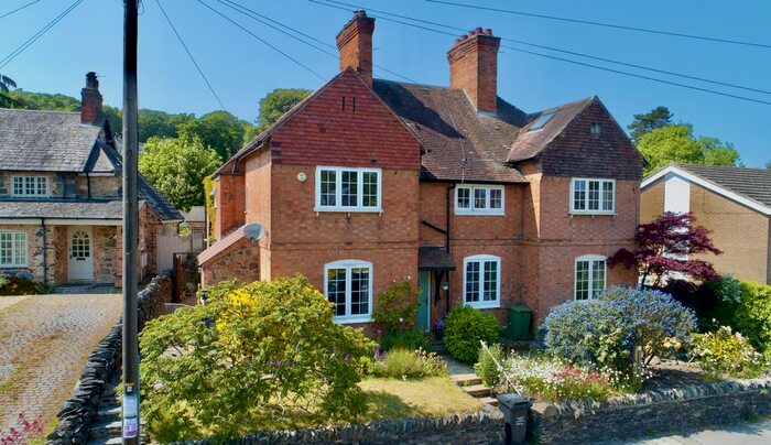 2 Bedroom Cottage For Sale In Maplewell Road, Woodhouse Eaves, LE12