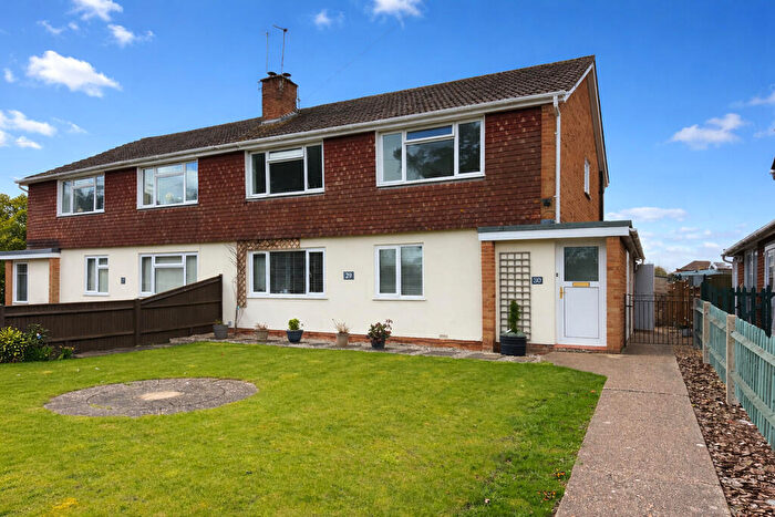 2 Bedroom Maisonette To Rent In Malwood Road, Hythe, SO45