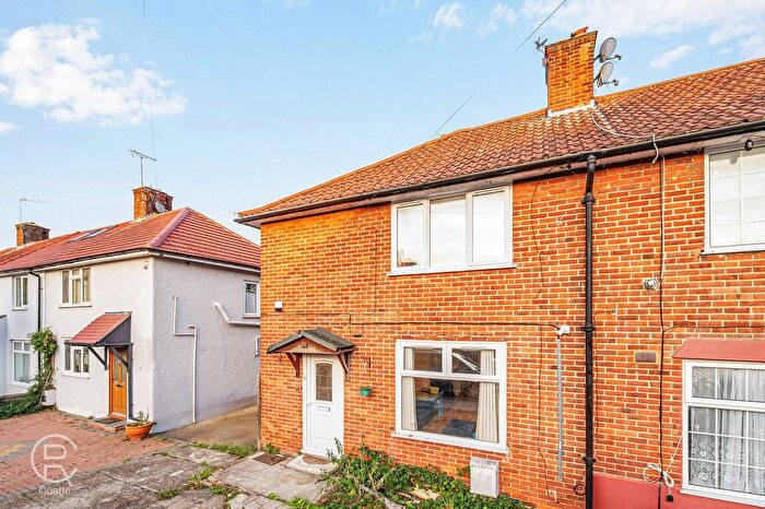 3 Bedroom Terraced House For Sale In Westcott Crescent, London, W7